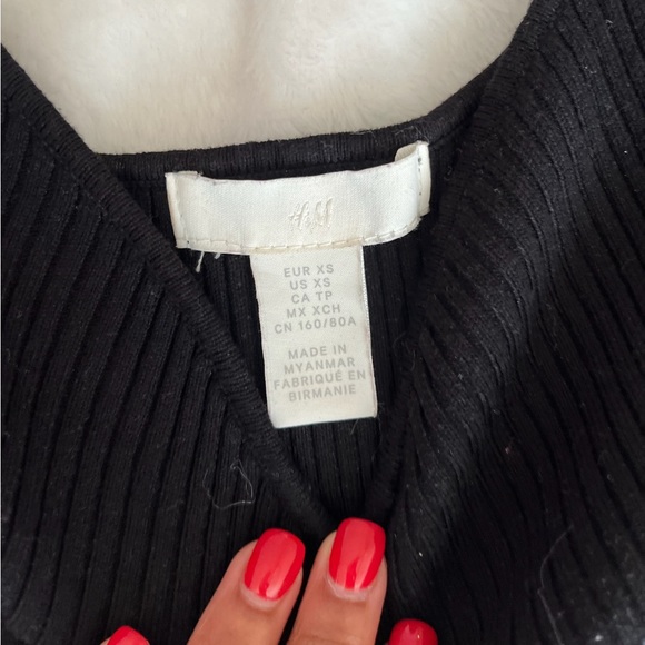 H&M Black Ribbed Top - Picture 3 of 5